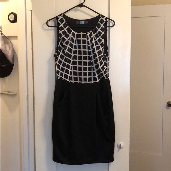 Eva Franco Dresses & Skirts - Eva Franco Dress (Size 4) Eva Franco Dresses & Skirts - Eva Franco Dress (Size 4)